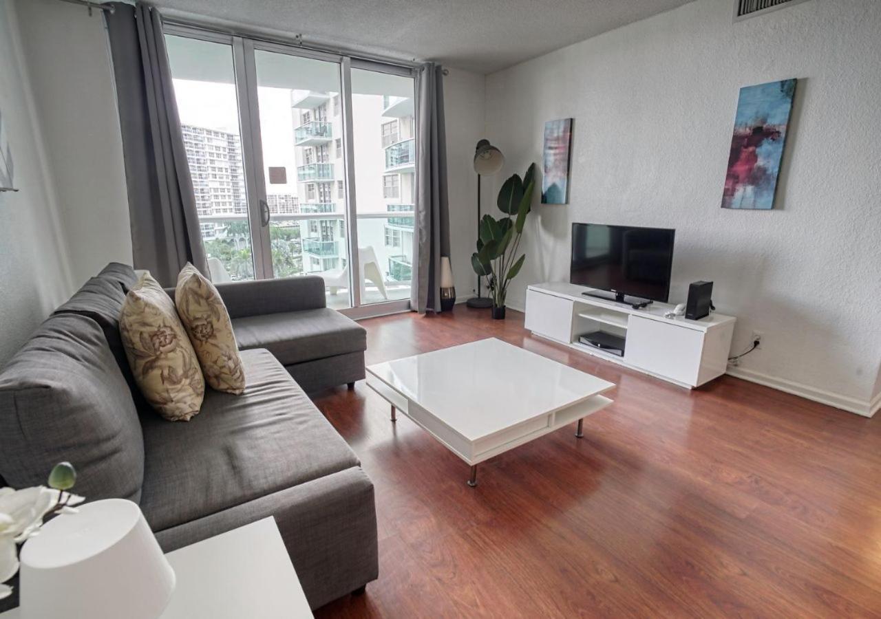 The Tides On Miami Hollywood Bay View Apartments 1B Bagian luar foto