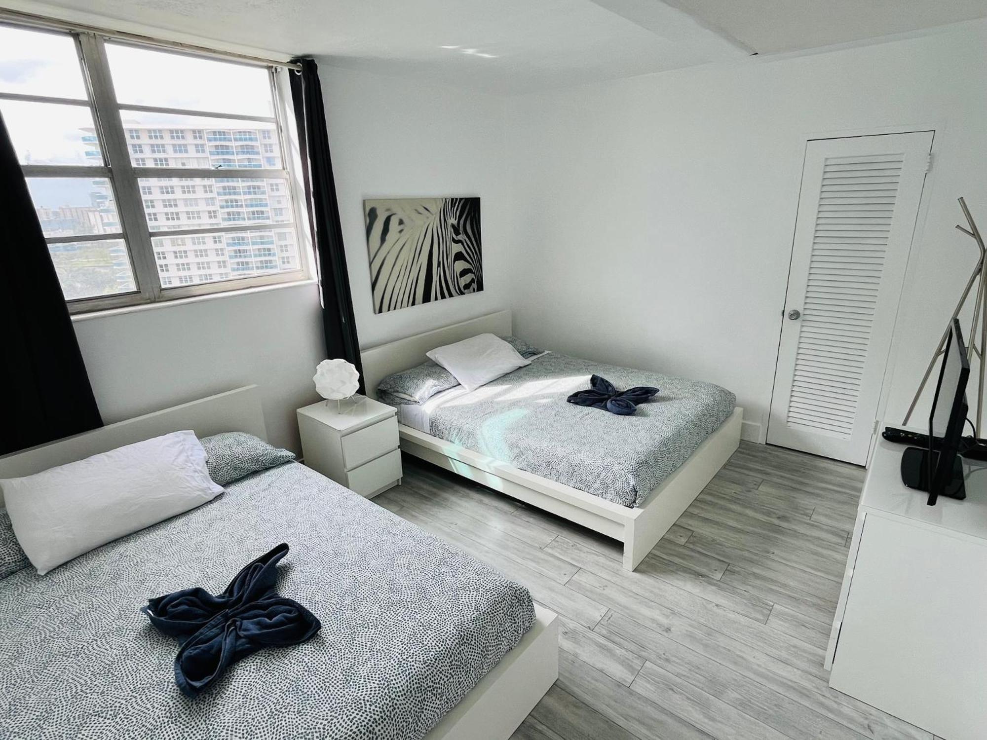 The Tides On Miami Hollywood Bay View Apartments 1B Bagian luar foto