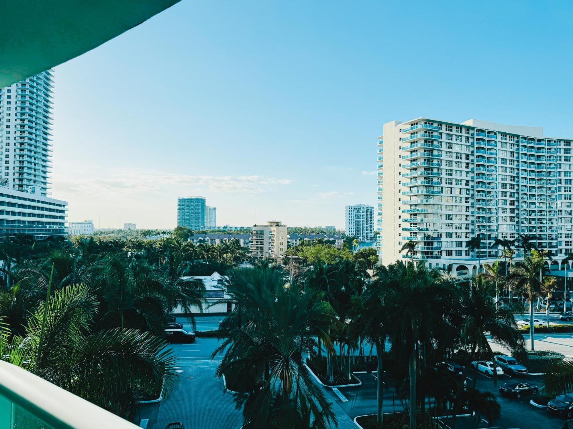 The Tides On Miami Hollywood Bay View Apartments 1B Bagian luar foto