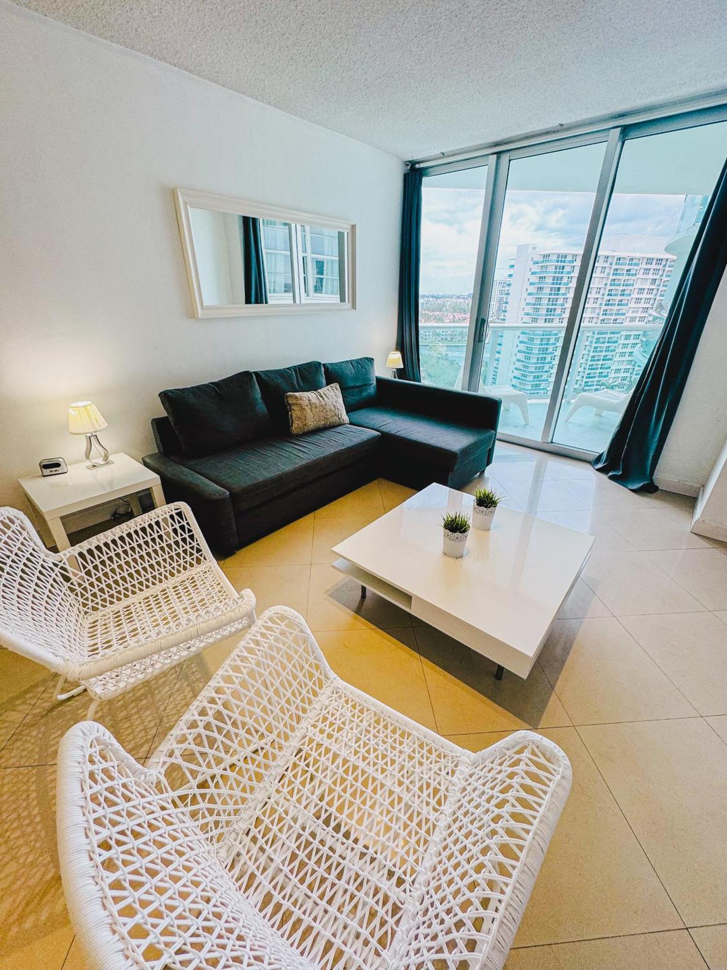 The Tides On Miami Hollywood Bay View Apartments 1B Bagian luar foto